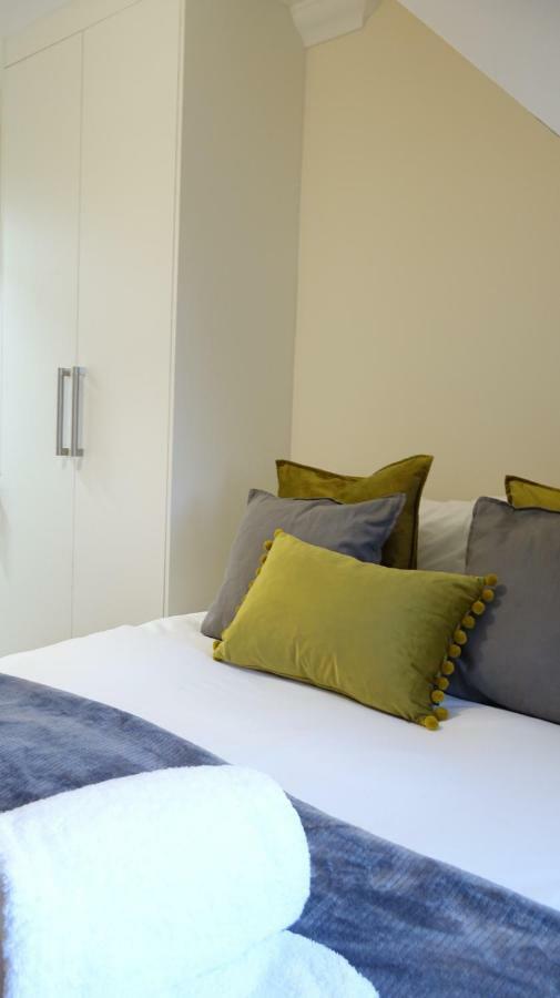 Rc Airport Rooms Stanwell Екстериор снимка